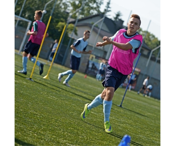 Znacznik piłkarski różowy, oznacznik Junior